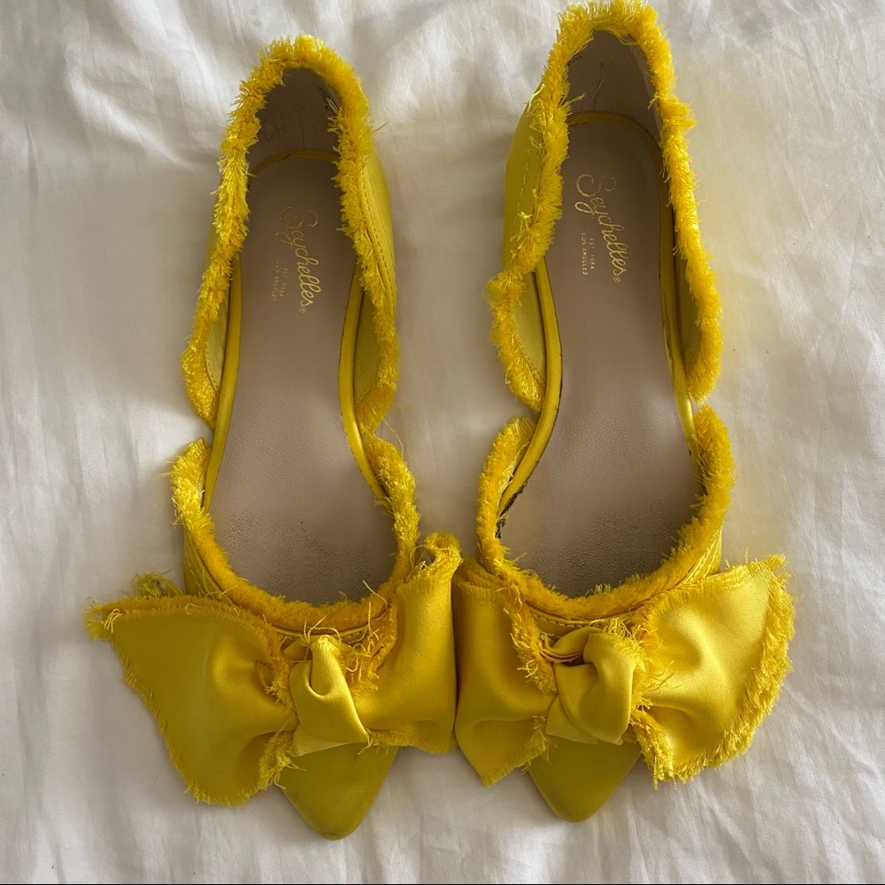 Yellow Bow Flats by Seychelles
